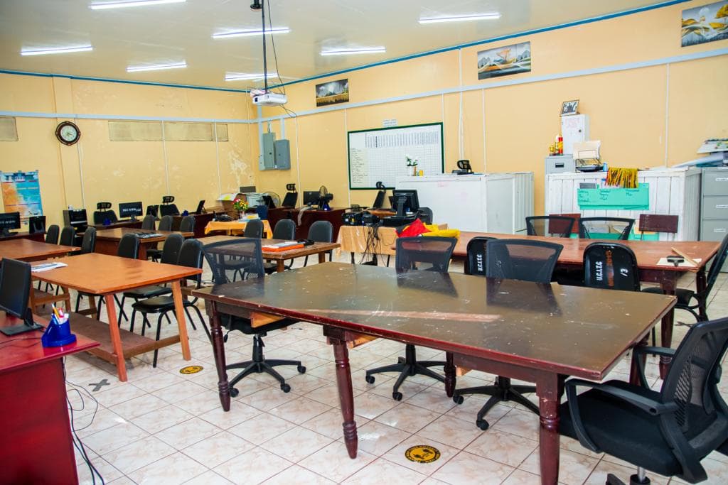 Training workroom with tables and computers